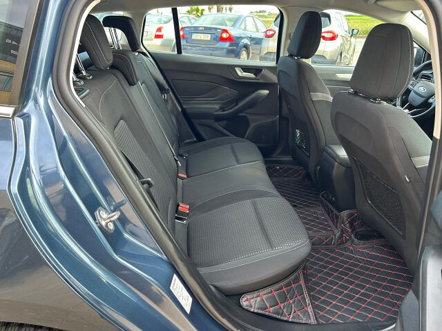 FORD FOCUS ESTATE 1.5 TDCI AUTO SPANISH LHD IN SPAIN 68000 MILES SUPERB 2019